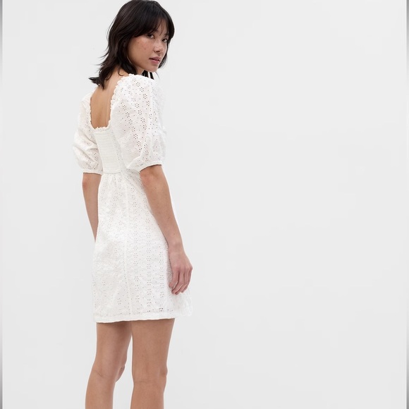 Gap white eyelet dress - Picture 2 of 8